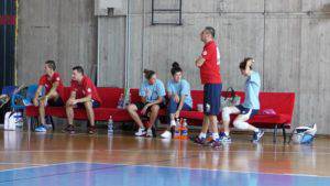 Coach Borgnolo osserva il gioco
