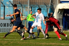 Calcio-Lecco-Inveruno-2016-França-in-area