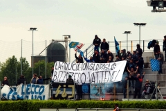 Ciliverghe-Mazzano-Calcio-Lecco-2016-Tifosi-Contestazione-Striscione