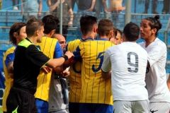 Calcio-Lecco-Pergolettese-2016-Rissa