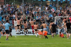Calcio-Lecco-Seregno-Finale-Playoff-2016-Festeggiamenti-Sotto-la-Curva-2