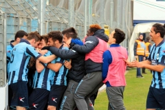 Abbraccio di gruppo