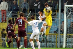 Lazzarini in uscita alta