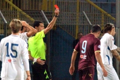 Cortinovis viene espulso