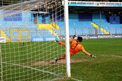 Calcio-Lecco-Darfo-Boario-Coppa-Italia-2016-Rigore-Traversa-Salvatori