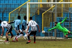 Calcio Lecco Cavenago Fanfulla 2017 Gol Pierrot Karamoko 2