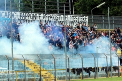 Calcio Lecco Pergolettese 2017 Curva Nord Fumogeni