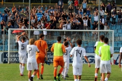 Calcio-Lecco-Pontisola-2016-Applausi-Fine-Partita