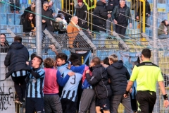 Calcio Lecco Scanzorosciate 2017 Squadra sotto la Curva