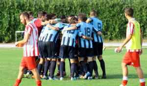 Calcio Lecco esultanza caravaggio