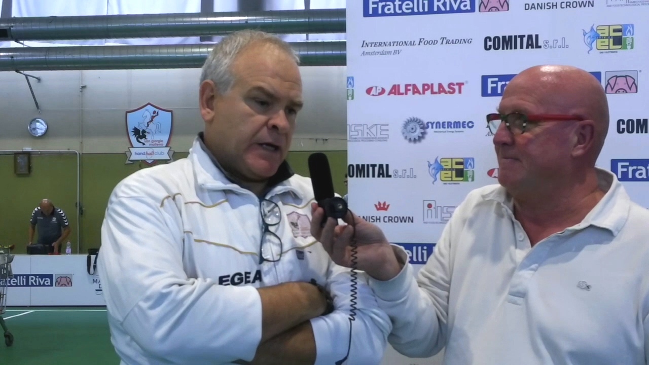 foto pallamano allenatore