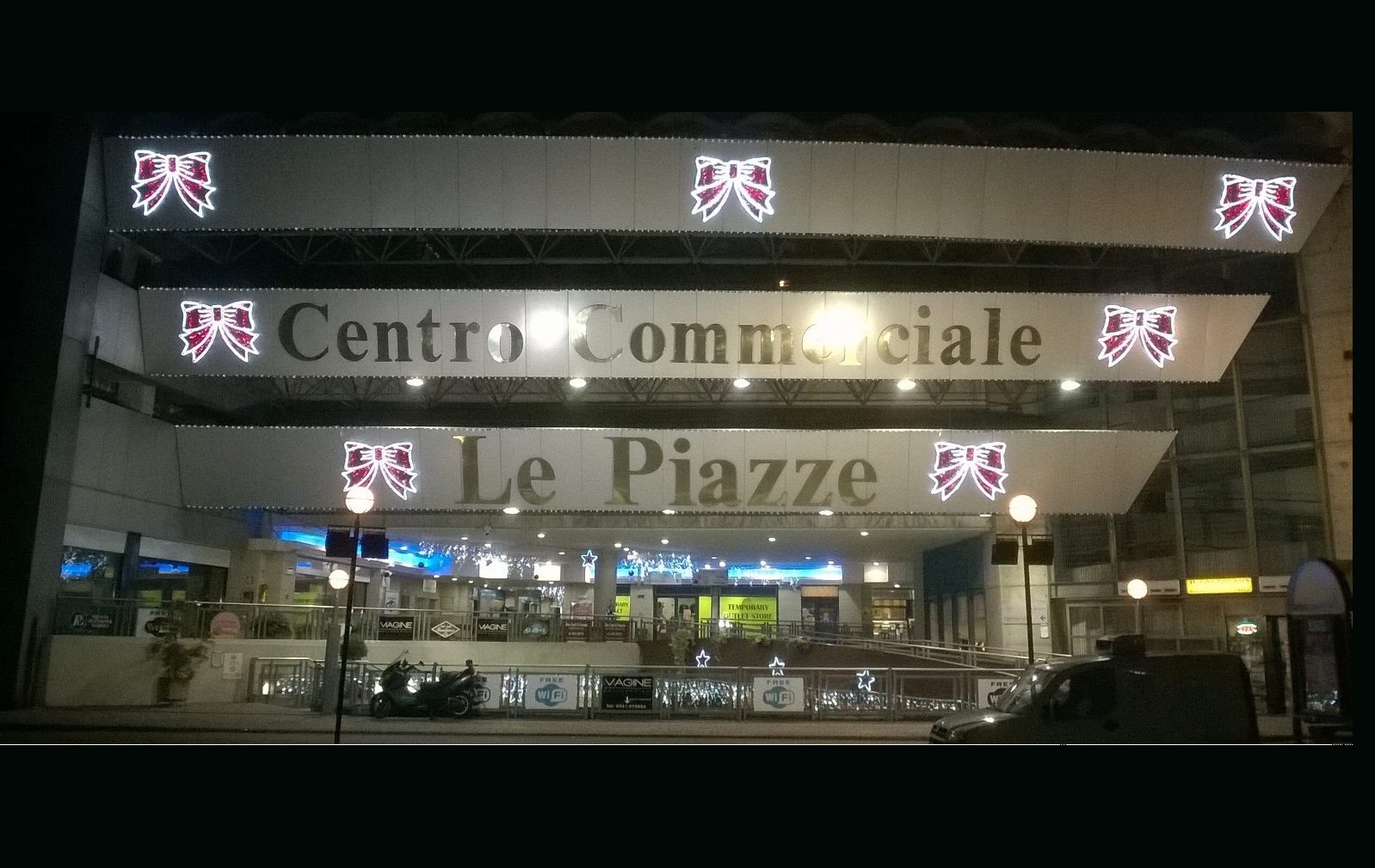 Il centro commerciale "Le Piazze" di Lecco