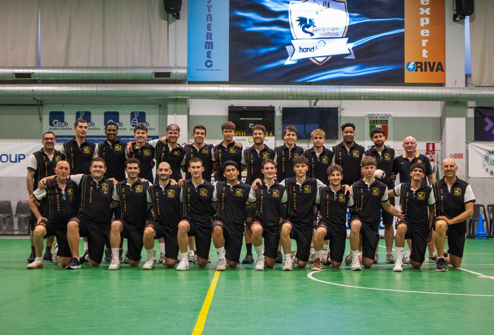 Molt3no A Gold 2026/27.jpg